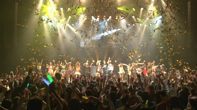 マーク・パンサー、47都道府県ツアー敢行 小室哲哉からの言葉を胸にDJで繋ぐ“globeへの思い”の画像1-2