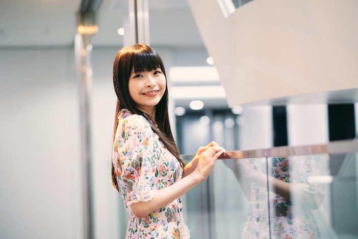 halcaがアニメ『逆転裁判』EDで挑戦した新たな歌い方や表現「自由な楽しさが伝わったらいいな」