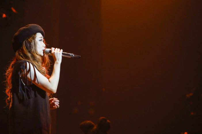 JUJU、アルバム『I』を巡る長い旅の終わり 吉田羊も登場した“JUJUの日”武道館公演