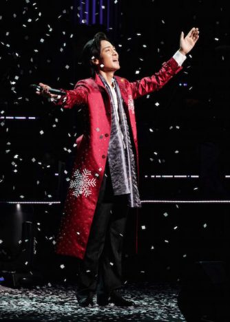山内惠介のコンサートから感じた歌謡界への強い信念 東京国際フォーラム公演レポート