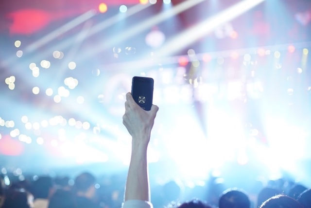 amazarashi、「新言語秩序」が迎えた終着地点 “言葉”への意思表明を感じた武道館公演の画像1-1