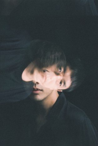 ゆず、「マボロシ」に感じた未体験の衝撃 新機軸打ち出した楽曲の世界観を探る