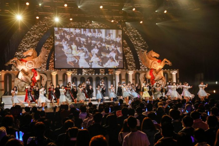 ラストアイドルファミリーは52名全員で“頂点”へ 大迫力パフォーマンス見せた1周年記念コンサート