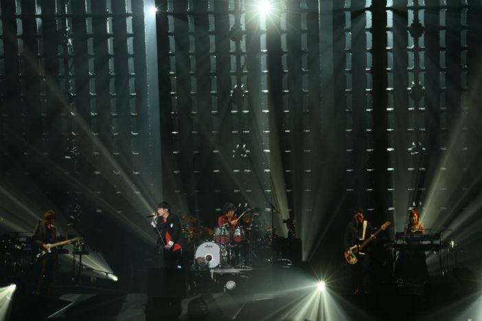 Mr.Childrenは渇望こそが推進力に ロックバンドとしてさらなる覚醒果たした『重力と呼吸』ツアー