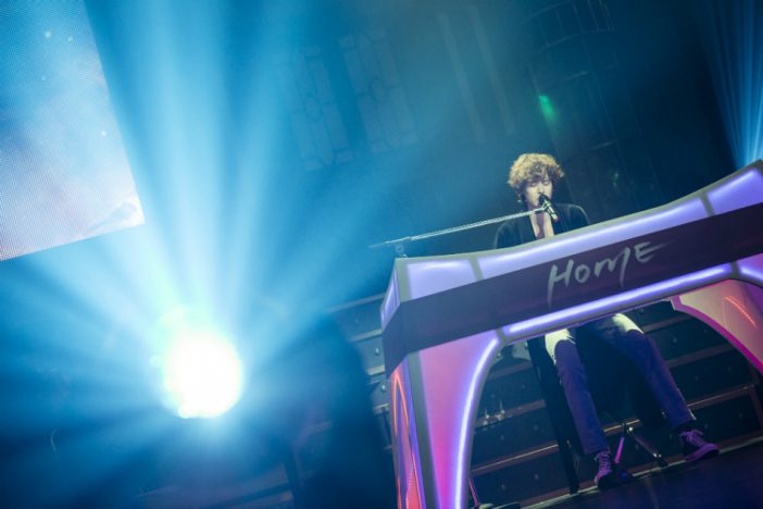 2PM ニックン、初のソロコンサートで誓った未来への決意 ファンとの絆感じたファイナル公演レポ