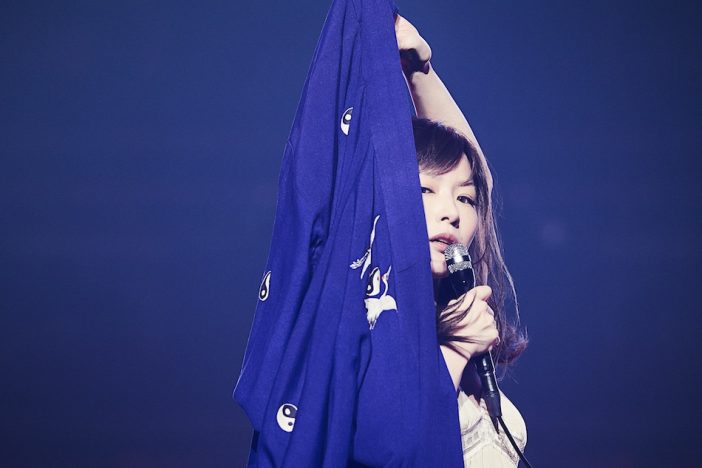 椎名林檎のライブにはエンターテインメントの全てが含まれていた 『(生)林檎博'18-不惑の余裕-』