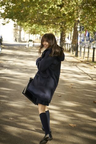 欅坂46 小林由依との“お散歩デート”を味わえる？　「ぽんさんぽ」動画公開