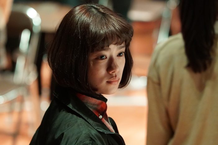 杉咲花、『ハケン占い師アタル』で魅せた緩急自在な演技 最終回に届けた占いのメッセージ