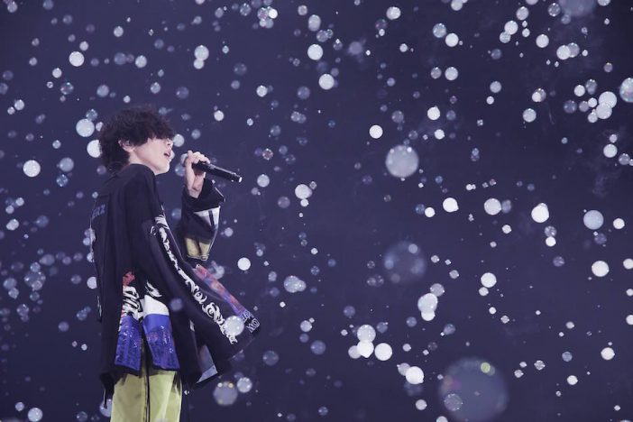 米津玄師の求心力はどこから生まれるか? 最新ツアーに見た“変化し続けるカリスマ”の姿