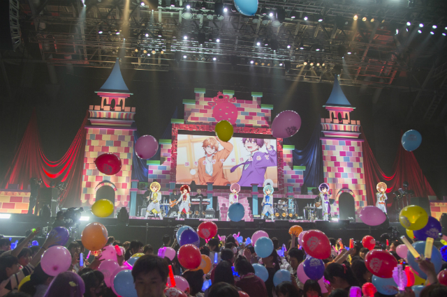すとぷりがライブで直接リスナーに届ける“幸せ” 熱気に満ちた幕張メッセイベントホール公演の画像1-2