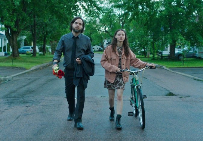 『さよなら、退屈なレオニー』は新たなティーン像を示す 主人公レオニーの鮮明さが灯す“光”