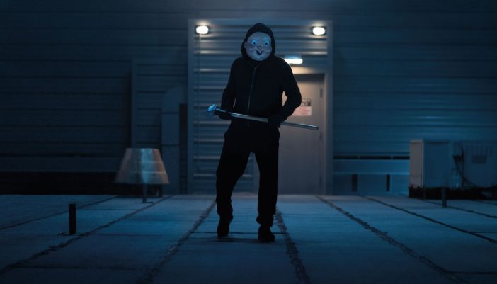 不死身の殺人鬼・ベビーマスクが何度も襲いかかる 『ハッピー・デス・デイ 2U』本編映像公開