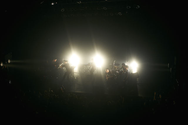 雨のパレード、バンドの開放的なモードを明確に印象付けたライブツアーを振り返る