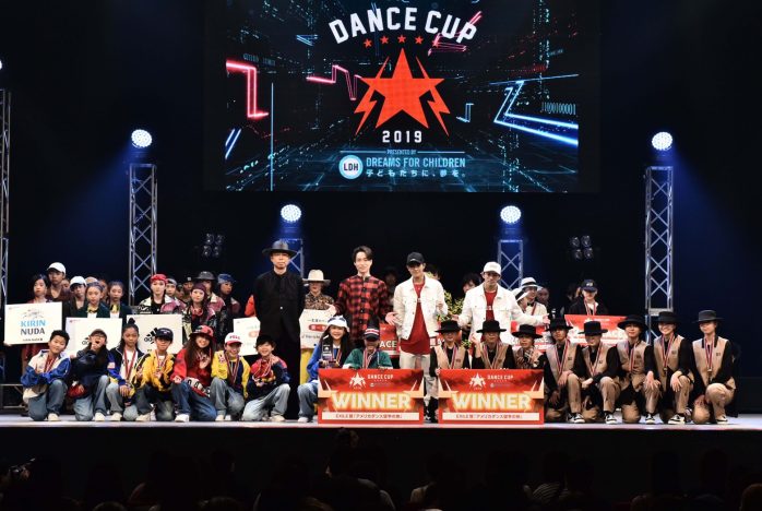 EXILE ÜSAとTETSUYA、『DANCE CUP 2019 FINAL』で小中学生ダンサーにエール