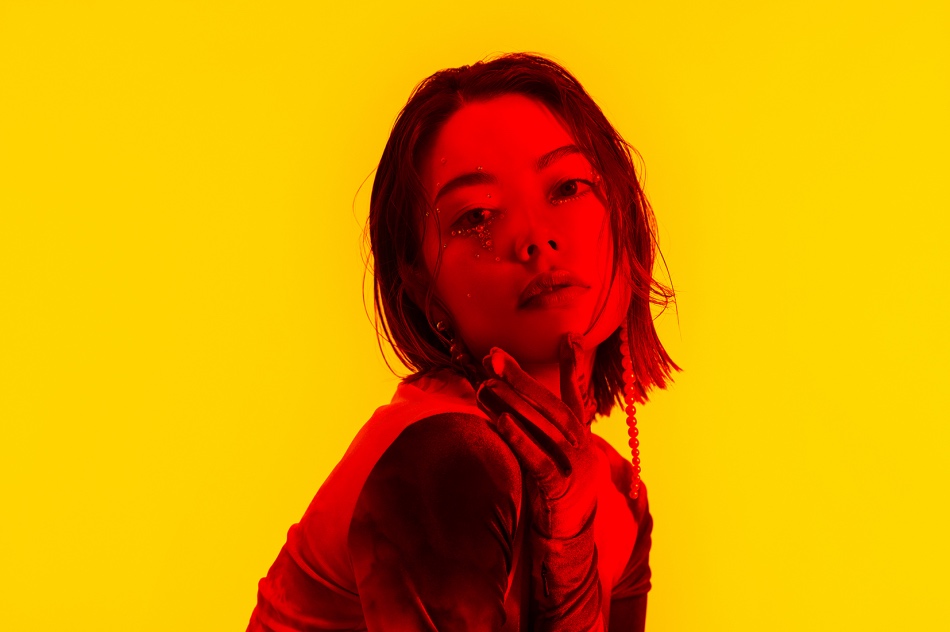 安田レイ、『モトカレマニア』OPが共感呼ぶ理由