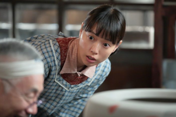 『スカーレット』第40話では、喜美子(戸田恵梨香)が深野(イッセー尾形)の驚くべき姿を目撃