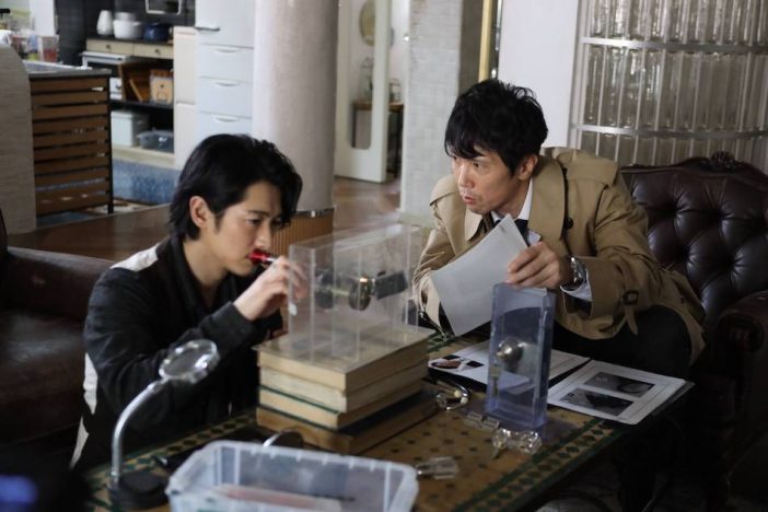 佐々木蔵之介、ミステリーに明るさを添える 『シャーロック』で見せるコミカルさと温かさ