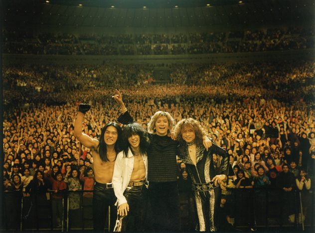 THE YELLOW MONKEYがライブバンドとして成し遂げた偉業 現場スタッフが明かす、90年代の最盛期~解散までの舞台裏