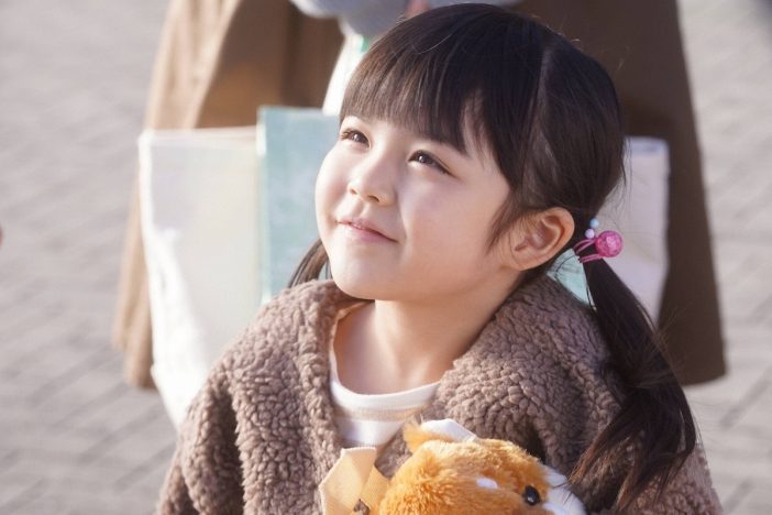 “つぐみちゃん”を演じる加藤柚凪、5歳にして大女優の風格 『監察医 朝顔』加速する“胸騒ぎ”