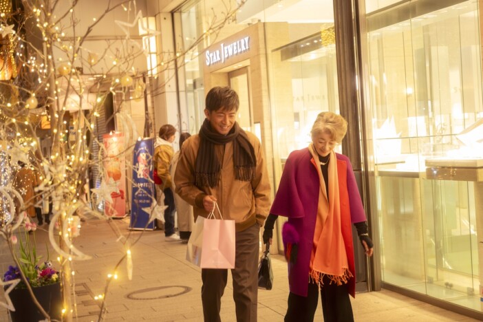 盟友のように心を通わせる倍賞千恵子と木村拓哉 『TOKYOタクシー』は山田洋次の真骨頂に