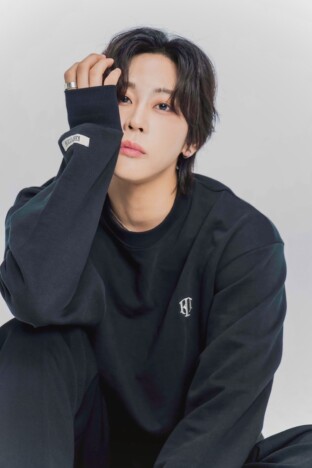 『日プ』ファイナリストから作詞家への転身