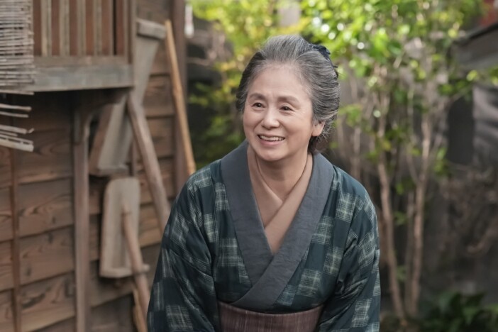 朝加真由美が支える『ばけばけ』の温度 タツ×勘右衛門(小日向文世)の“春”にも期待?