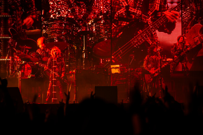 BUCK∞TICK、培ってきた自由度とスケールの“集大成” 『スブロサ SUBROSA』の凄みを最大限に放った武道館公演