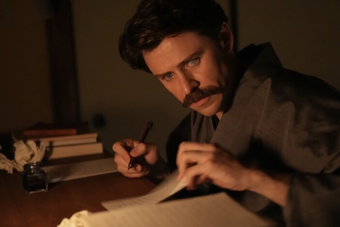 『ばけばけ』でトミー・バストウが体現する日本観 小泉八雲『知られぬ日本の面影』を解説