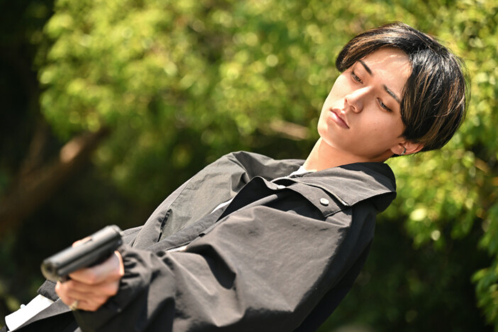 『リブート』永瀬廉が冬橋を演じる大きな意味 制作陣が心がけた“同時代性”とは?