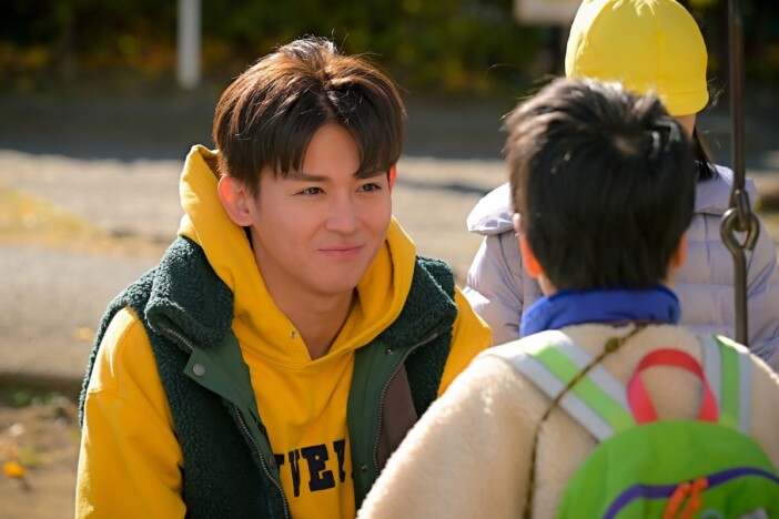 小瀧望が『未来のムスコ』で放つ圧倒的な“安心感” 相葉雅紀にも通じる“愛され力”