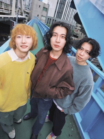 Re:name、耳を掴んで離さない“ユニークなポップネス” インディシーンで進化を遂げて10周年、広がり続ける音楽性