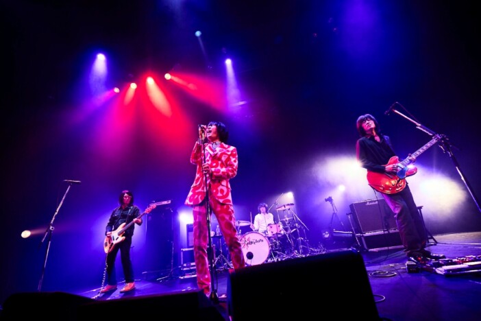 THE COLLECTORS、40周年記念ワンマンライブ『LIVING FOUR KICKS 2026』開催 ツアーのセトリ公開も