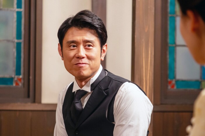 原田泰造は時代とジャンルを超える名バイプレーヤーに 『風、薫る』牧師役で滲む優しさ