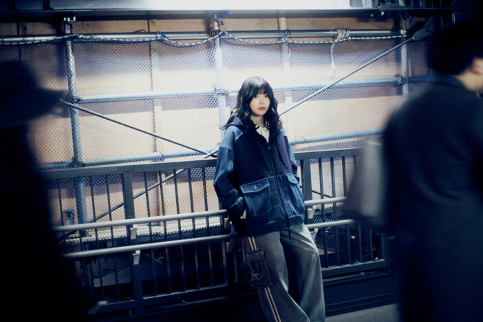 『彼女、お借りします』に重なる“水上えみりの物語” なきごと、情けない純情を歌った「204号室」から垣間見える原点