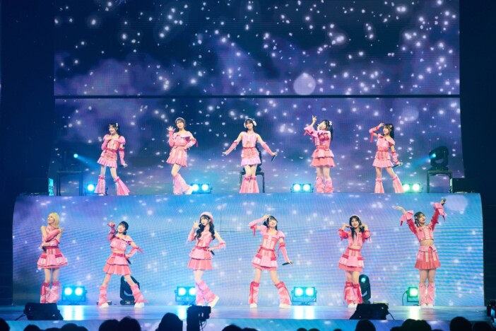 ≠ME、ツアー『喝采パレード』開幕! 宇宙とともに膨張し続ける存在感、そして伝播した蟹沢萌子の涙の意味