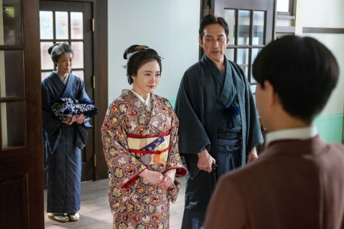 『風、薫る』第35話、千佳子役・仲間由紀恵が初登場 病院内にただならぬ緊張感が走る