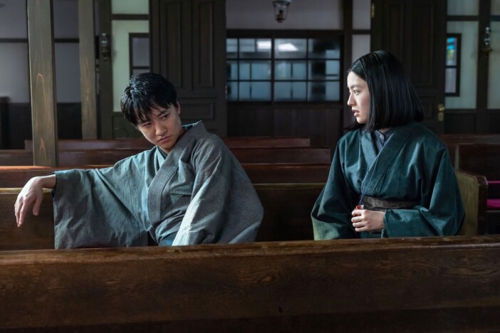 『風、薫る』第45話、直美(上坂樹里)が寛太(藤原季節)から母「夕凪」の話を聞き出す