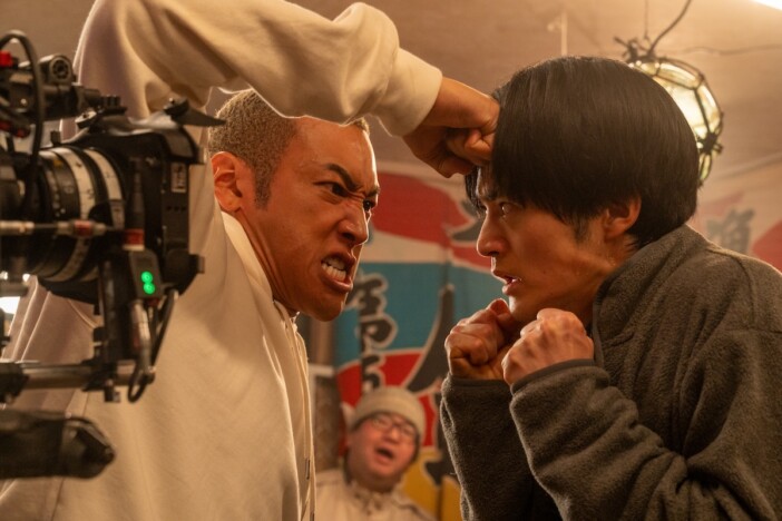 Netflix『喧嘩独学』が好発進 フォロワー数至上主義に斬り込んだ、動画配信社会への風刺