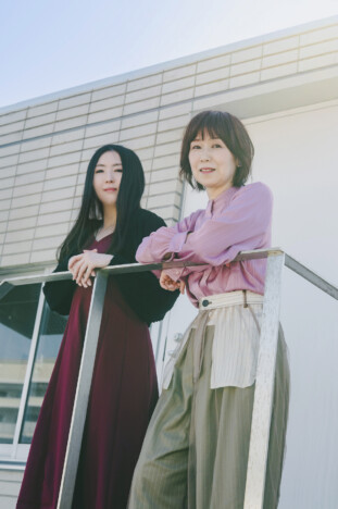 桜庭一樹 × 斜線堂有紀、競作を語る