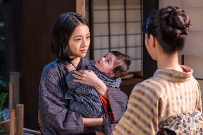 『風、薫る』が描く育児と仕事の両立 歴代朝ドラのシンママ像との決定的な違いとは