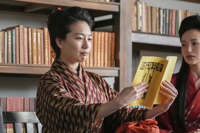 『ブラッサム』第6話、珠(石橋静河)と忍(木竜麻生)らが「同人誌」作りへ