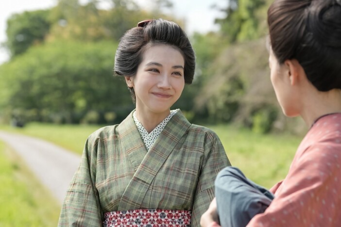 松本穂香、『ブラッサム』梅ちゃんが“癒し枠”に 自然に滲ませる愛嬌と心地よさ
